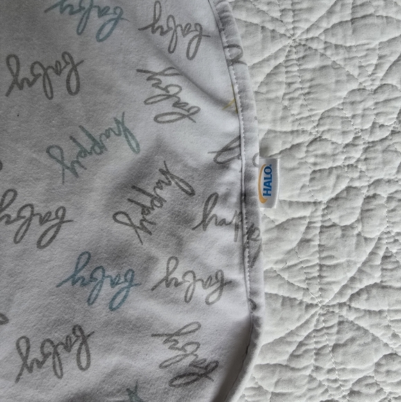 Halo Sleep Sack Self Soothing Swaddle Size Small - Picture 8 of 11